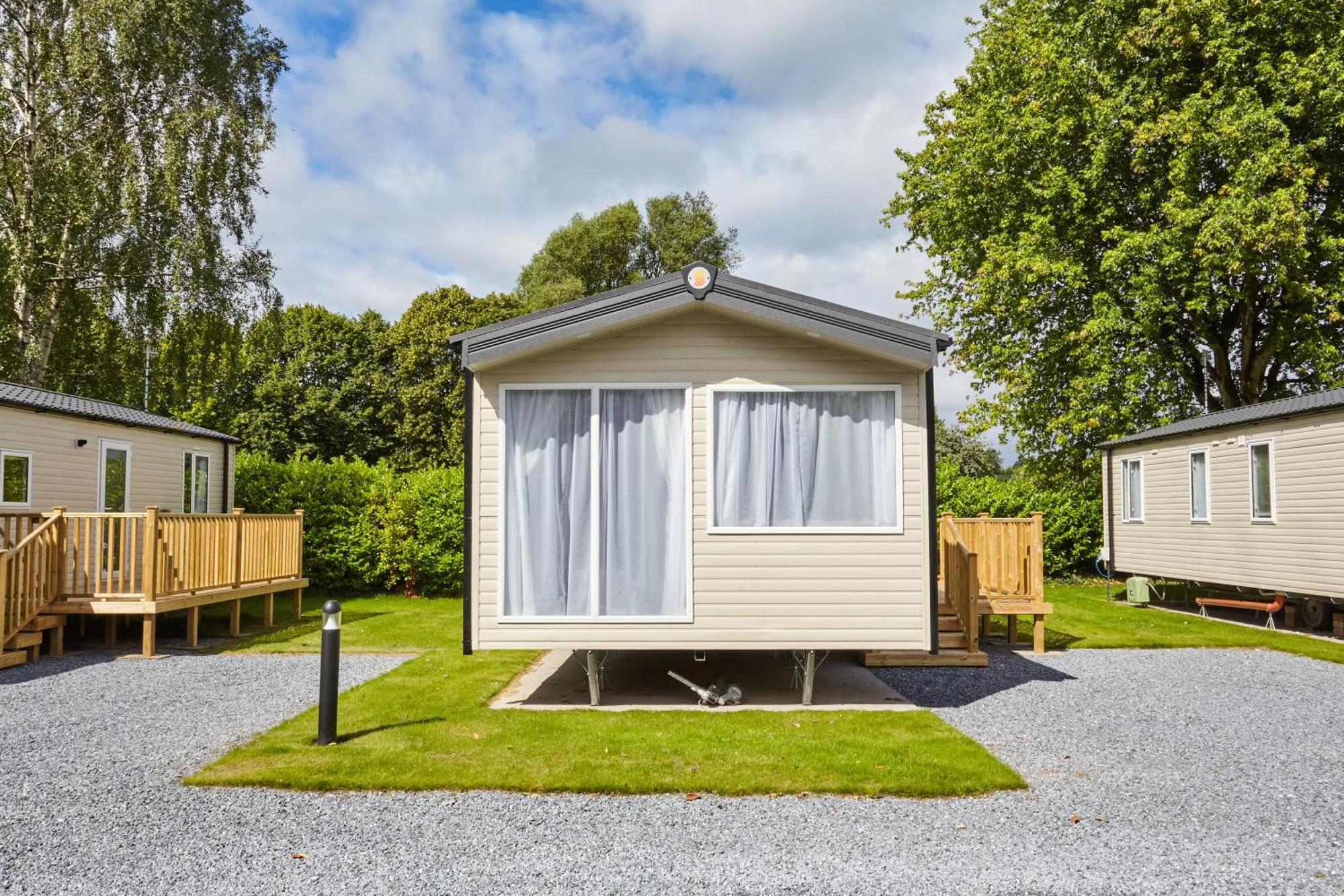 Braidhaugh Holiday Lodge And Glamping Park Crieff Exterior foto
